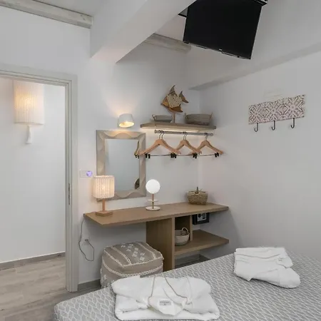 Aparthotel Orama Milos