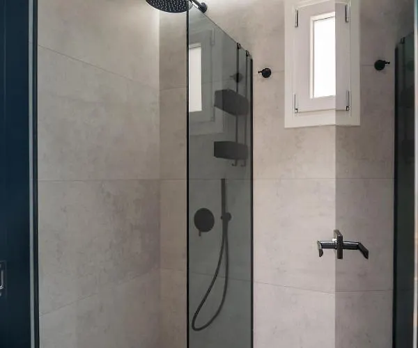 Apartahotel Orama Milos Adamantas (Milos)