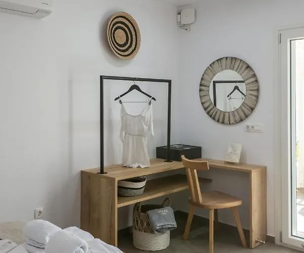 Apartahotel Orama Milos 4*